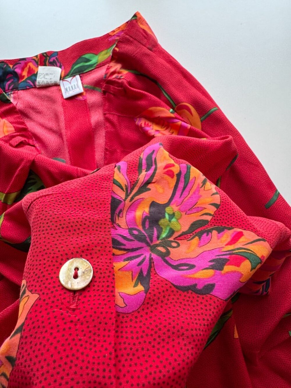 Vintage 80's MONDI Red Floral ViscosePleated A-Line Midi Skirt, Size 18 - Picture 12 of 14